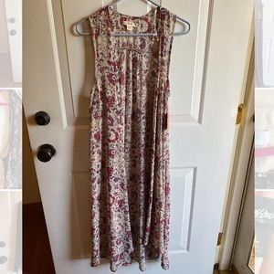 Long floral Mossimo sleeveless kimono